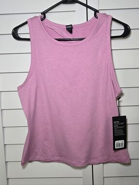 NWT Zobha Pink Sleeveless Crew Neck Tank Size M